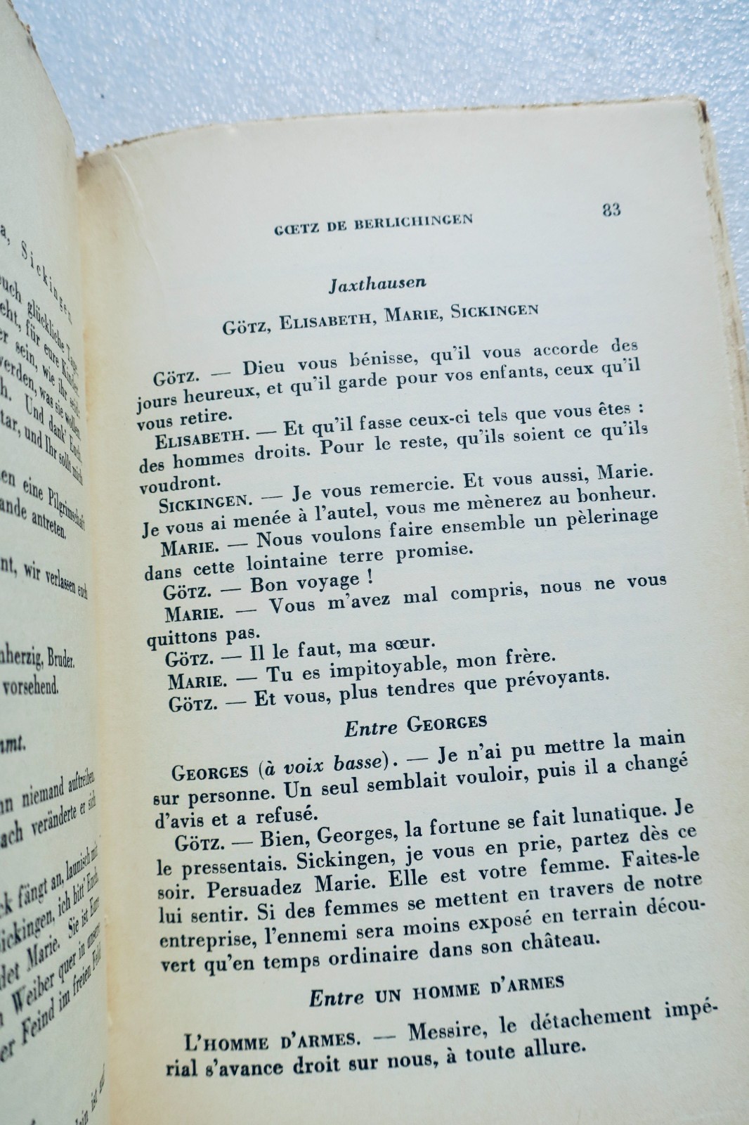 Bilingual Edition with Critical Apparatus - Image 3