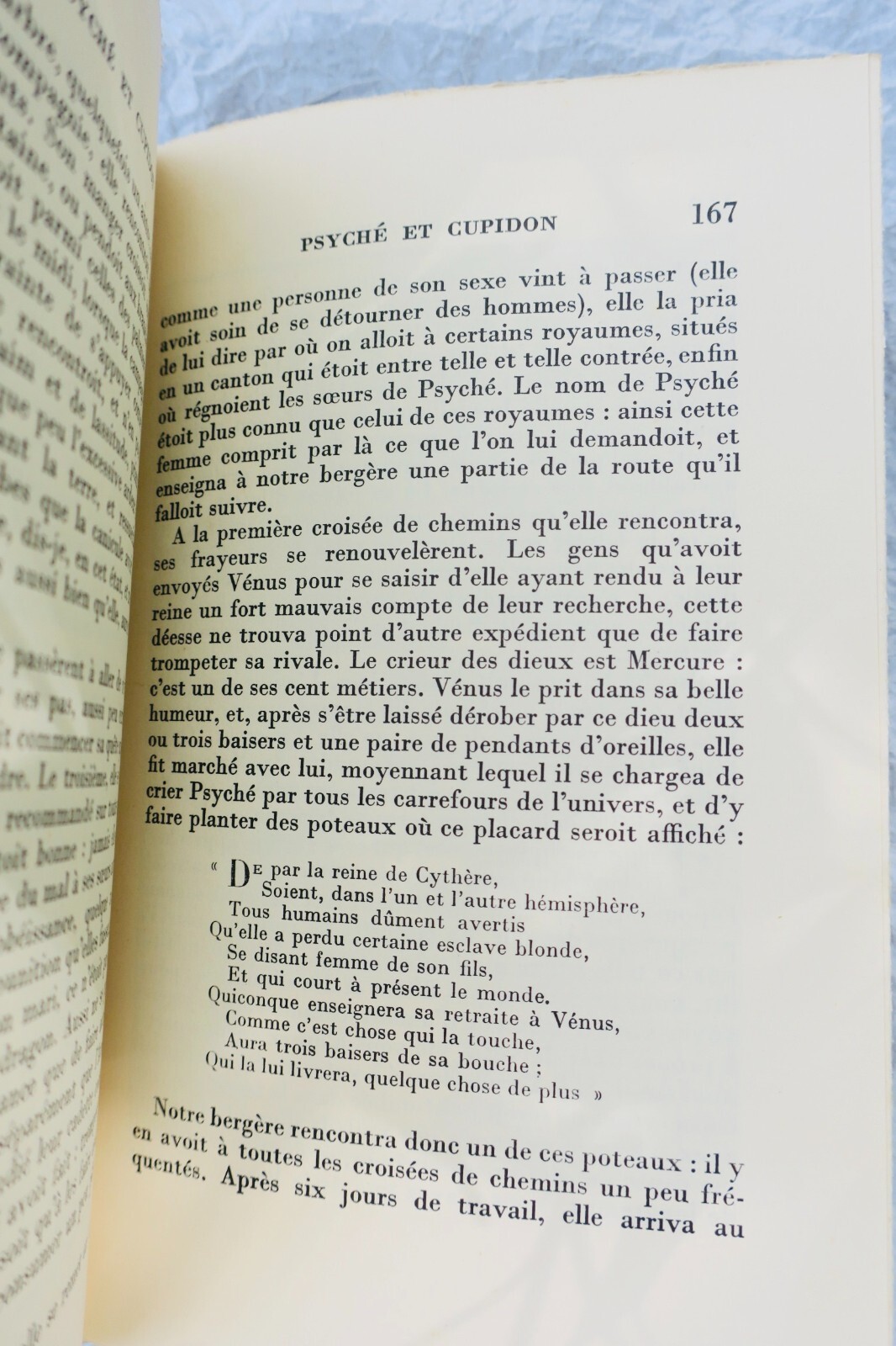 Die Lieben von Psyche und Cupid<span class="lla-card-orig-wrap"><span class="lla-card-orig">❦ LA FONTAINE JEAN de Les Amours de Psyché Et de Cupidon</span></span> - La Librairie Antique