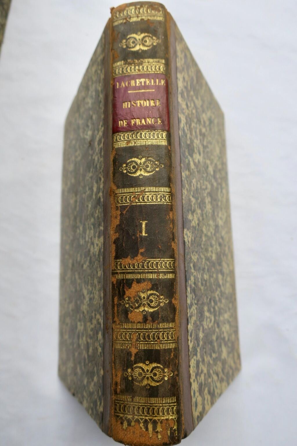 Comprehensive history of 18th century France