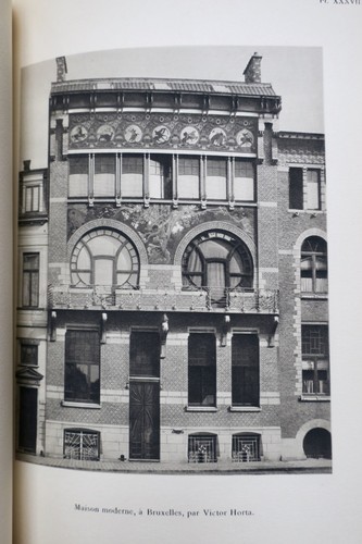 Belgian Architecture and Sculpture Overview - Image 6