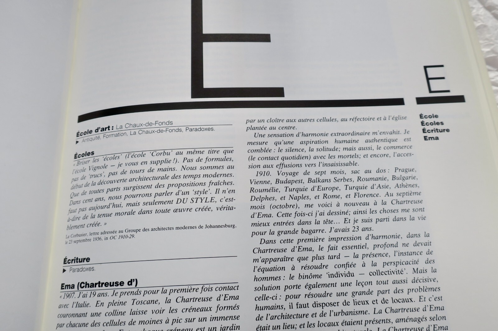 Le Corbusier Une encyclopédie Paris Centre Georges Pompidou - La Librairie Antique