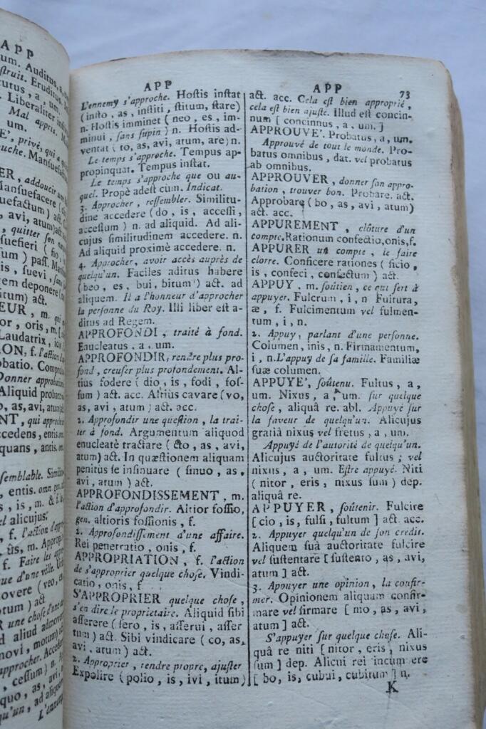 Le Petit Apparat Royal, ou Dictionnaire françois et latin 1766 dic-géographie