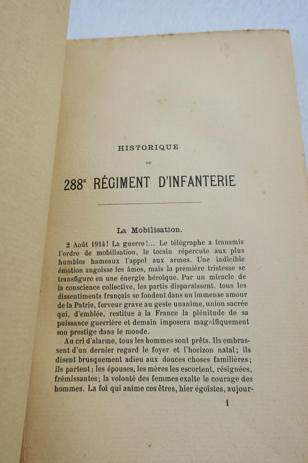 第一次世界大战纪念册<span class="lla-card-orig-wrap"><span class="lla-card-orig">❦ LIEUTENANT GRIMONT Mémorial de la Grande Guerre. Poilus survivants 1922, 288e RI</span></span> - La Librairie Antique