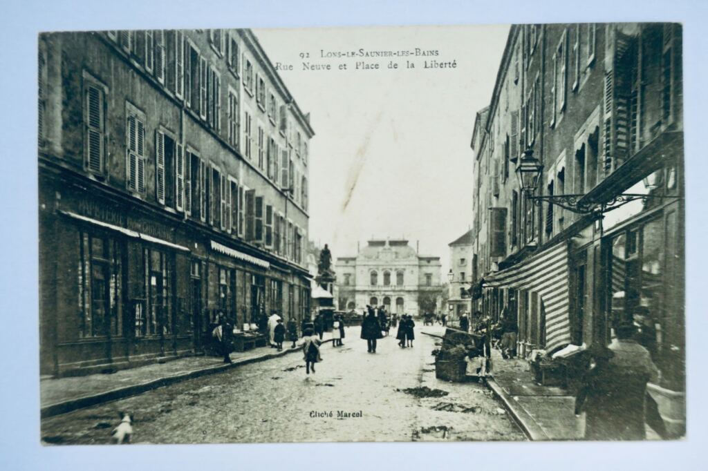 Lons-le-Saunier Spa Town, 1905