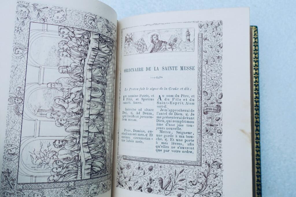 Lyon Paroissien complet ou heures a l’usage du diocèse de Lyon 1897