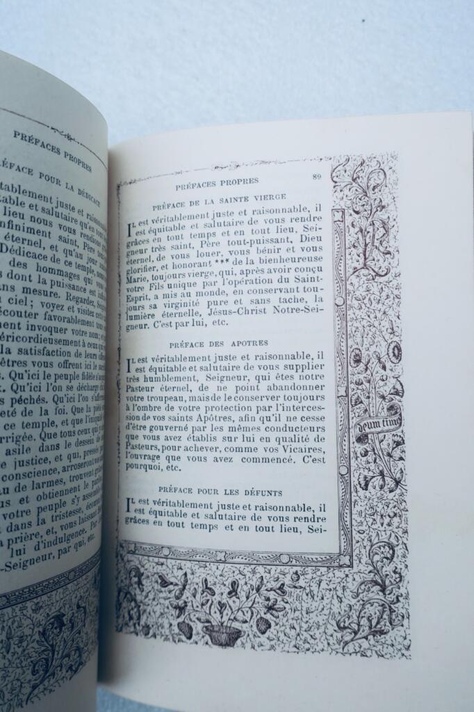 Lyon Paroissien complet ou heures a l’usage du diocèse de Lyon 1897