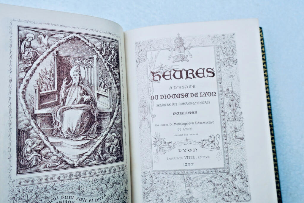 Lyon Paroissien complet ou heures a l’usage du diocèse de Lyon 1897
