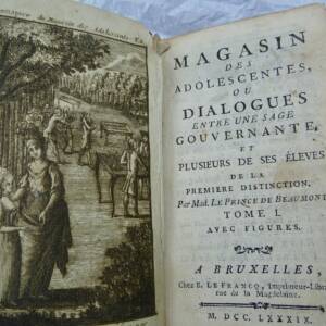 Magasin des Adolescentes ou Dialogues d'une Sage Gouvernante avec ses Élèves