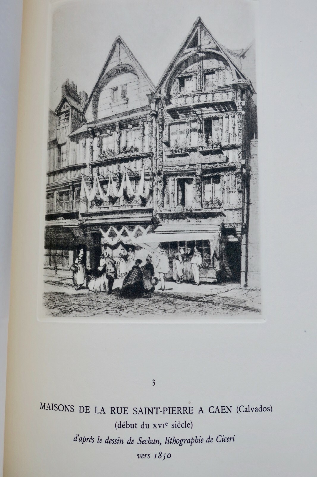 Französische Häuser der Vergangenheit<span class="lla-card-orig-wrap"><span class="lla-card-orig">❦ Maisons françaises d’autrefois. Vingt-quatre héliogravures d’ DENNERY</span></span> - La Librairie Antique