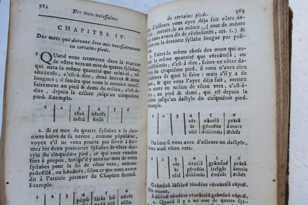 拉丁文和希腊文语法手册