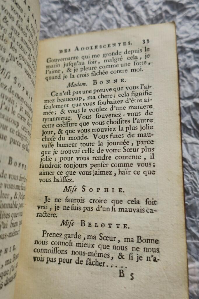 Educational dialogues for young readers