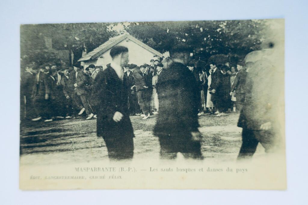 Masparrante les sauts basques et danses du pays juin 1944