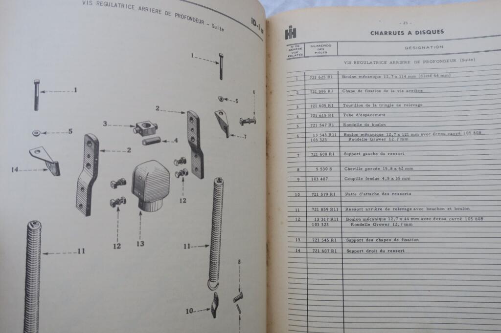 Maintenance and catalogues for Mc Cormick plows