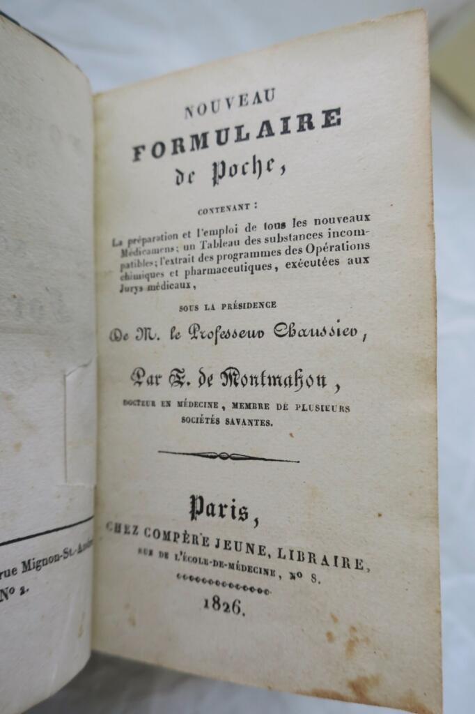 Pocket Medical Formulary with Drug Preparations