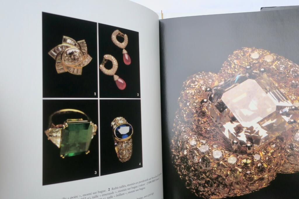 Global mineral specimens and geological diversity