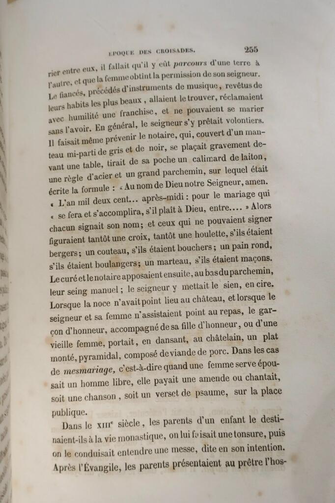 Französisches Privatleben und historische Kostüme