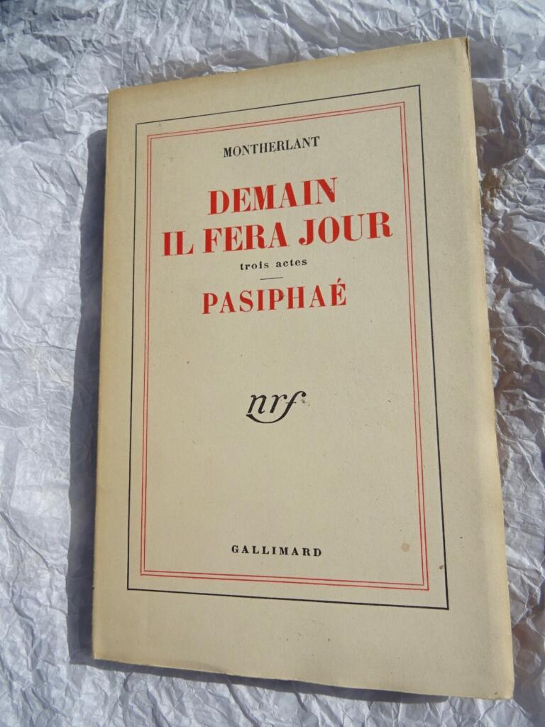 Tomorrow there will be light - Three-act drama