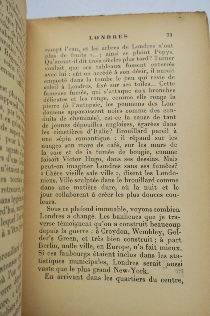 Diplomatic travels in 1930s London