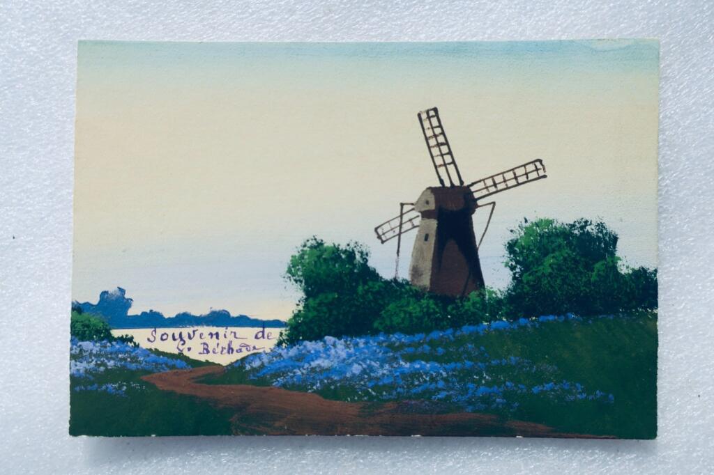 Moulin peint à la main