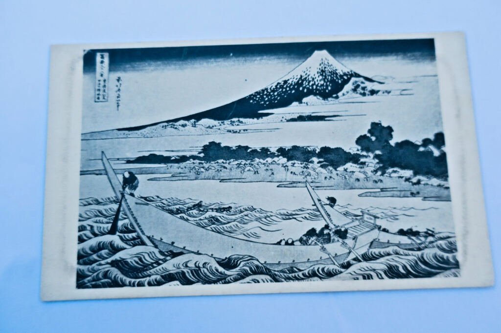通过北斎的艺术窥见富士山