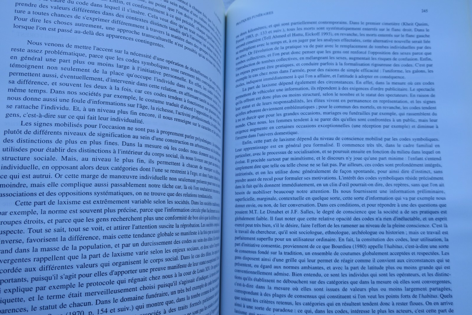 NECROPOLES ET POUVOIR IDEOLOGIES, PRATIQUES & INTERPRETATIONS – Image 3