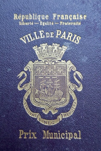 Entdeckung der Bretagne durch Musik<span class="lla-card-orig-wrap"><span class="lla-card-orig">❦ Notre pays de France -Bretagne- Le roi du biniou</span></span> - La Librairie Antique