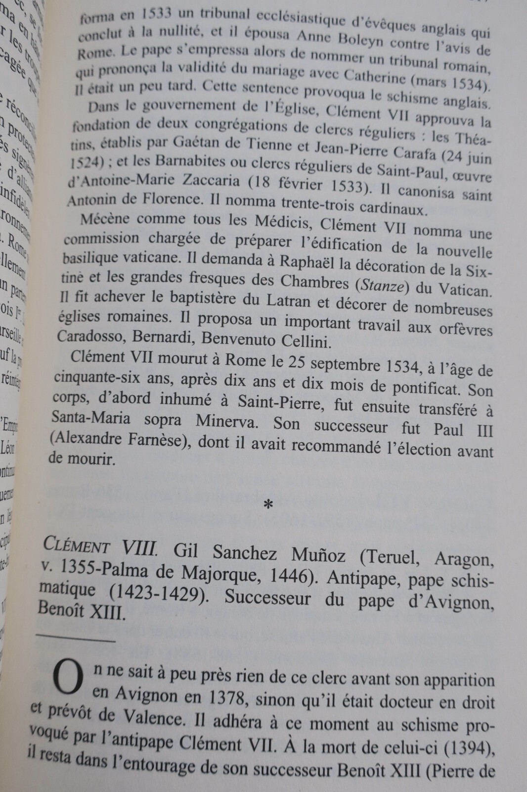 Comprehensive Guide to Popes - Image 12