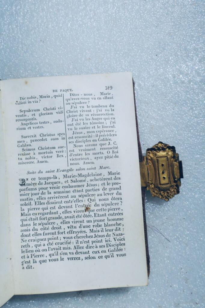 paroissien de Toulouse 1838, ferrure et velours