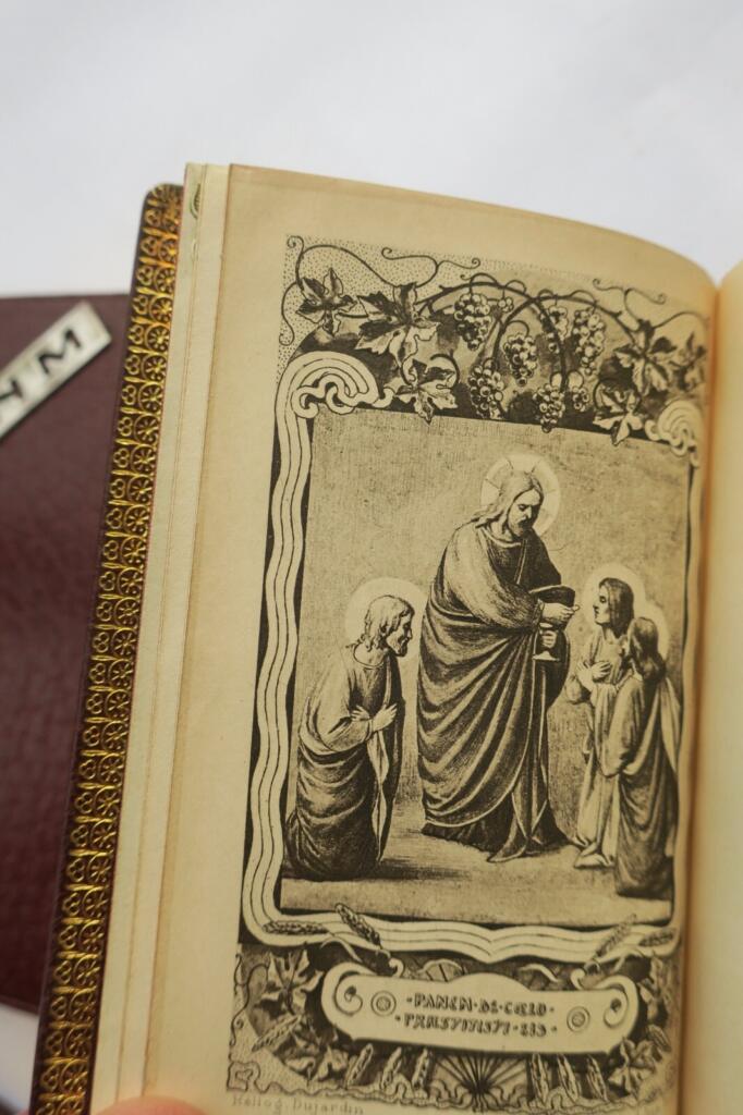 Comprehensive Roman Missal