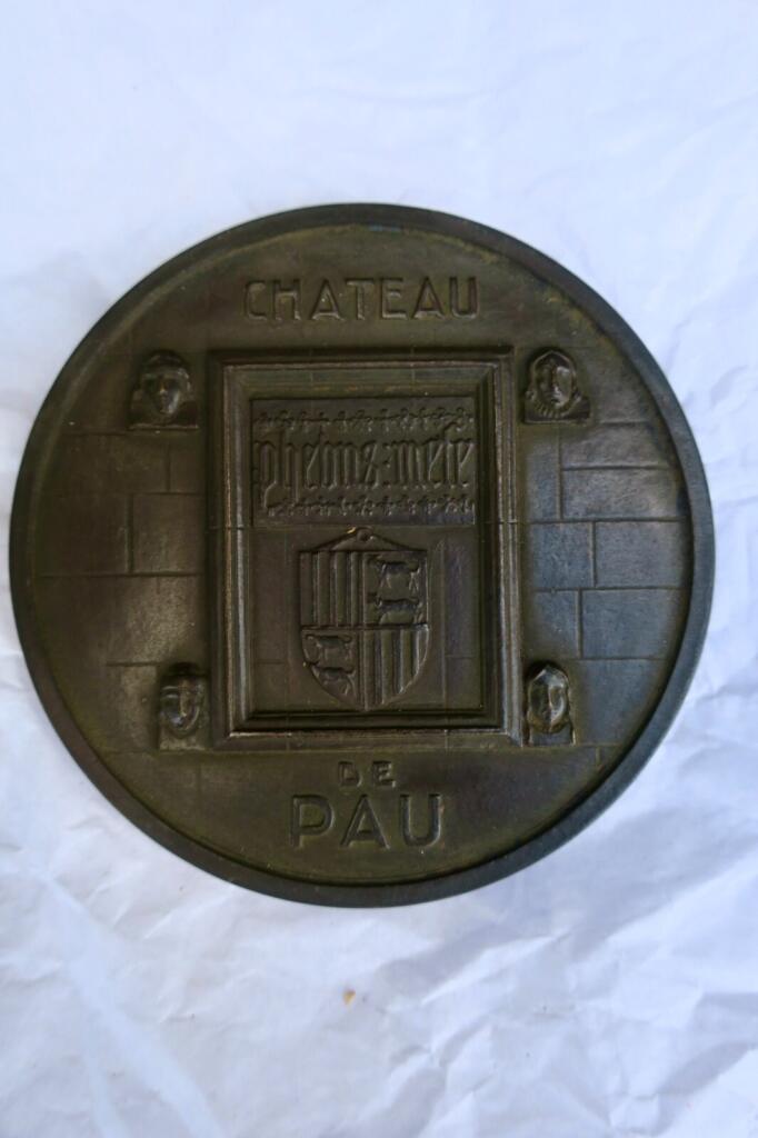 Pau Castle Henry IV Bronze Medal