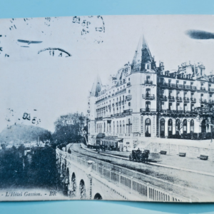 Pau l'Hôtel Gassion dirigeable, fiacre & avion