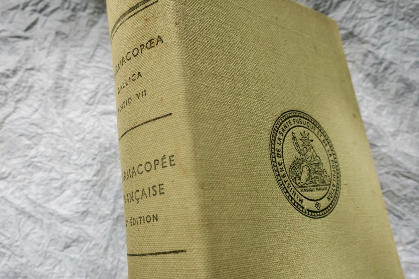 1949年版フランス薬典<span class="lla-card-orig-wrap"><span class="lla-card-orig">❦ Pharmacopée française 1949 CODEX FRANCAIS</span></span> - La Librairie Antique