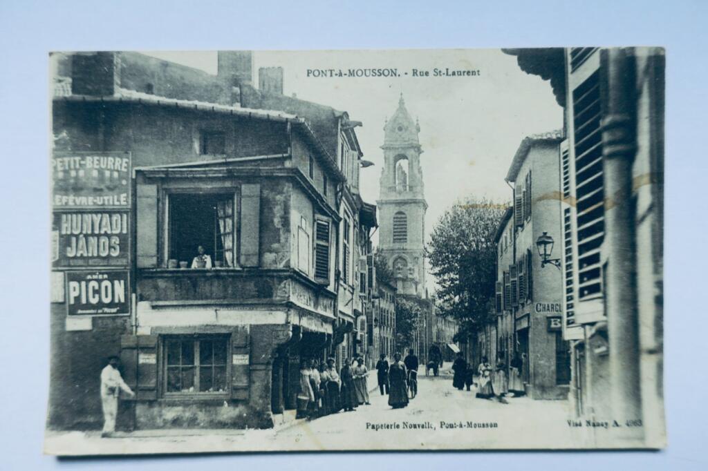 Pont-à-Mousson rue st-laurent COMMERCES