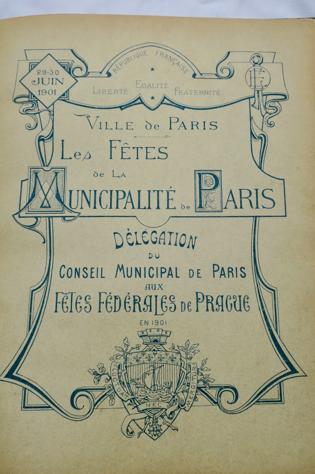 Official Account of Paris Delegation Reception - Image 8