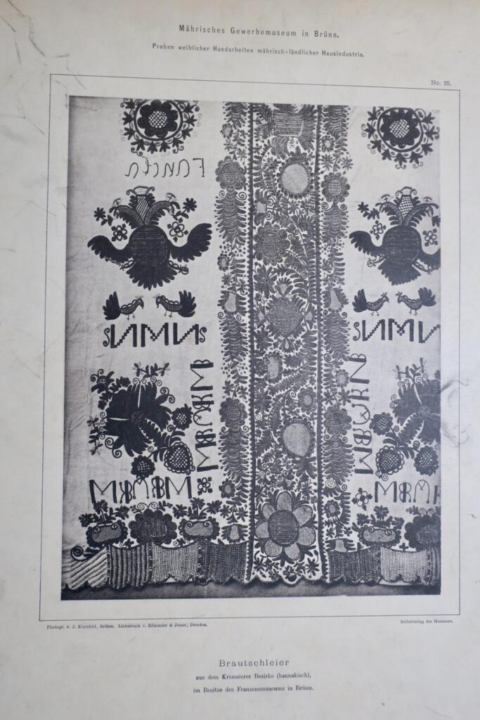 Proben weiblicher Handarbeiten mährisch-landlicher Haus-Industrie 1885