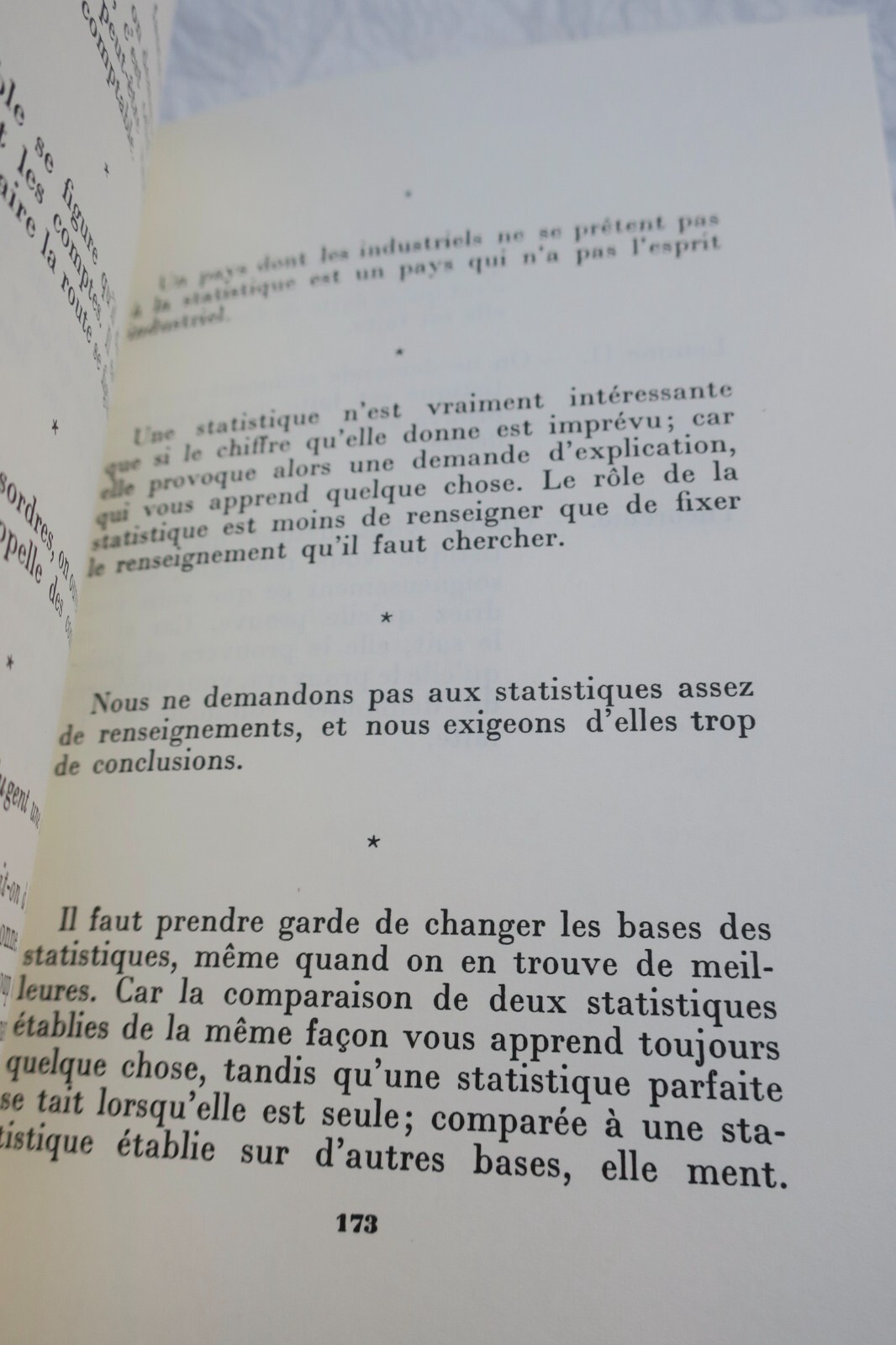 关于一位 confectioner 的思考<span class="lla-card-orig-wrap"><span class="lla-card-orig">❦ Propos de O. L. Barenton, confiseur Nté</span></span> - La Librairie Antique