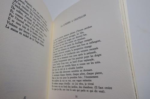RÉDA Beauté suburbaine/vélin crème – Image 5