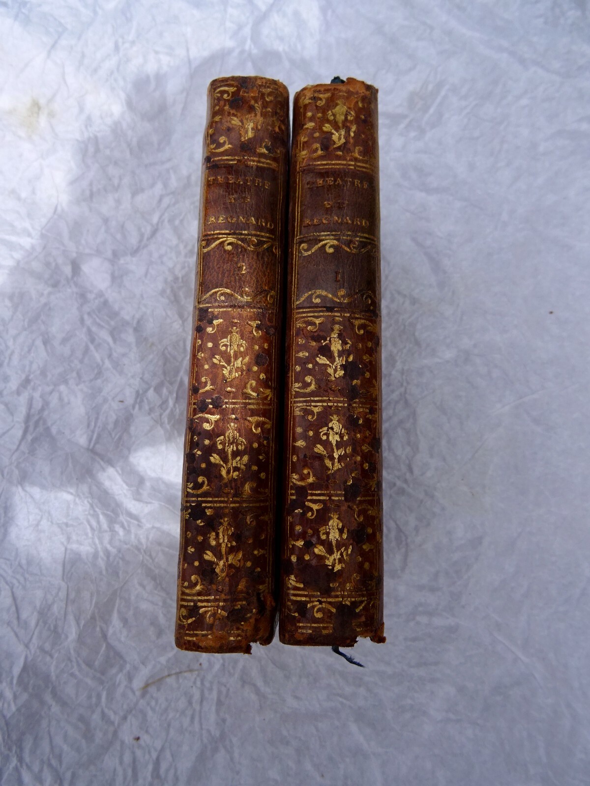 Complete theatrical works by REGNARD<span class="lla-card-orig-wrap"><span class="lla-card-orig">❦ REGNARD Théatre de Regnard 1784 Cazin</span></span> - La Librairie Antique