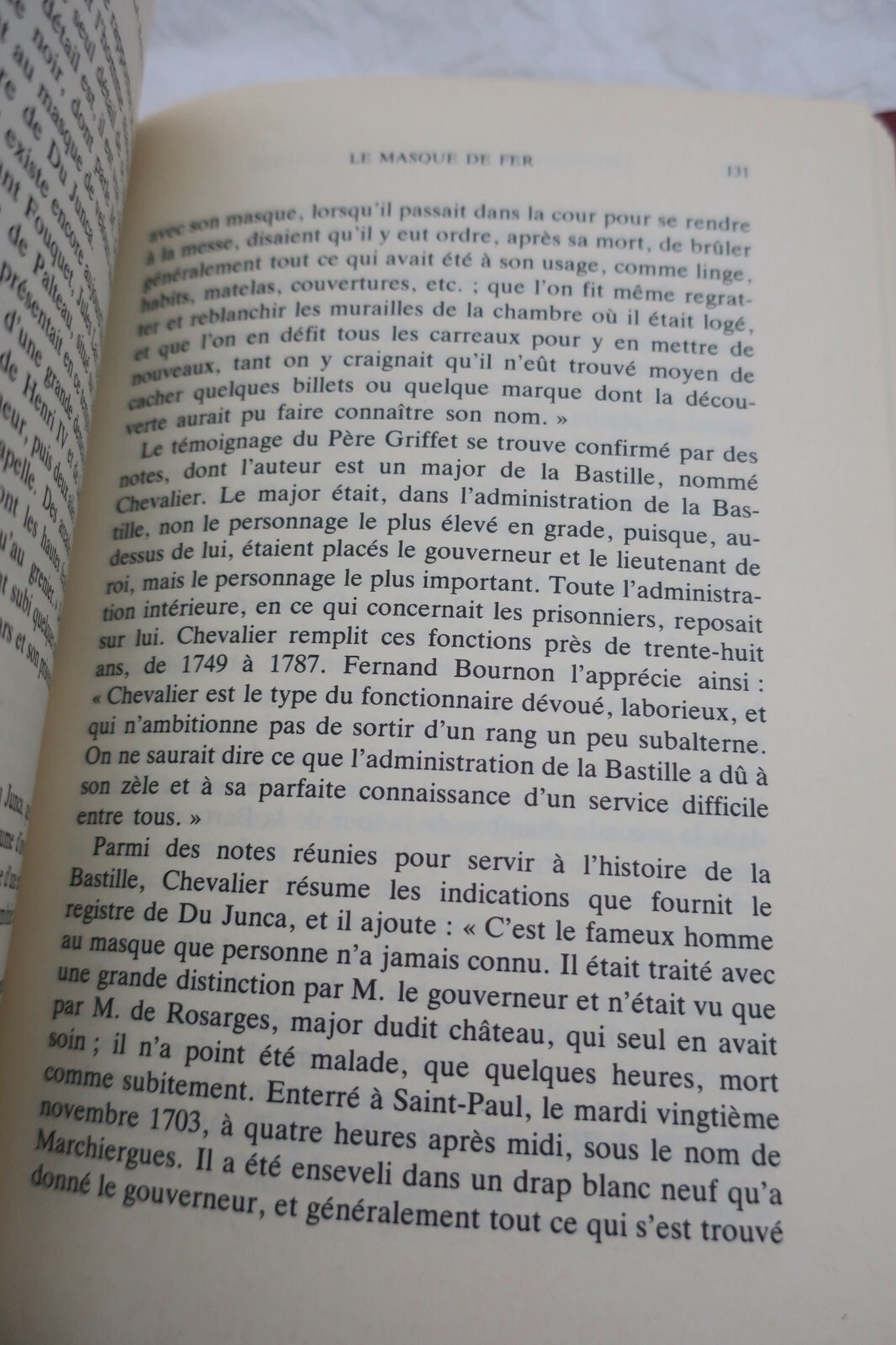 Secrets of the Bastille revealed<span class="lla-card-orig-wrap"><span class="lla-card-orig">❦ Revolution FUNCK- BRENTANO FRANTZ LA BASTILLE ET SES SECRETS</span></span> - La Librairie Antique