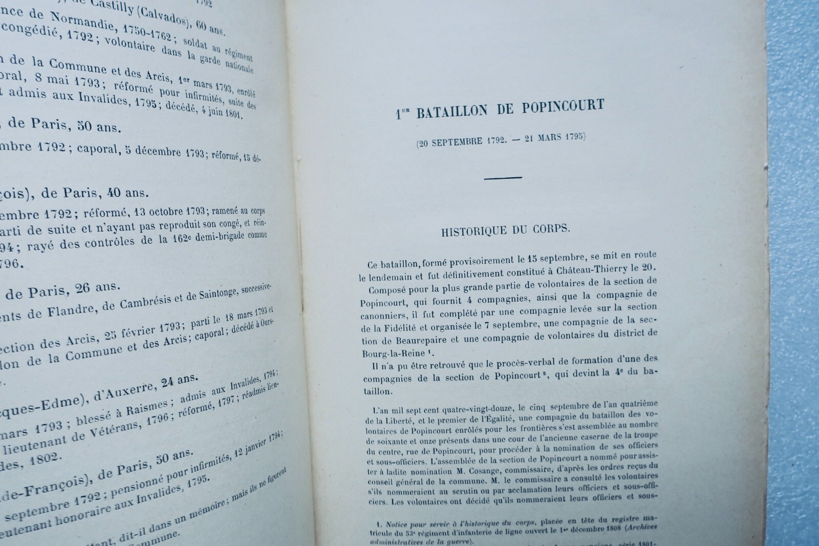 National Volunteers during the French Revolution<span class="lla-card-orig-wrap"><span class="lla-card-orig">❦ Révolution Les Volontaires Nationaux pendant la révolution</span></span> - La Librairie Antique