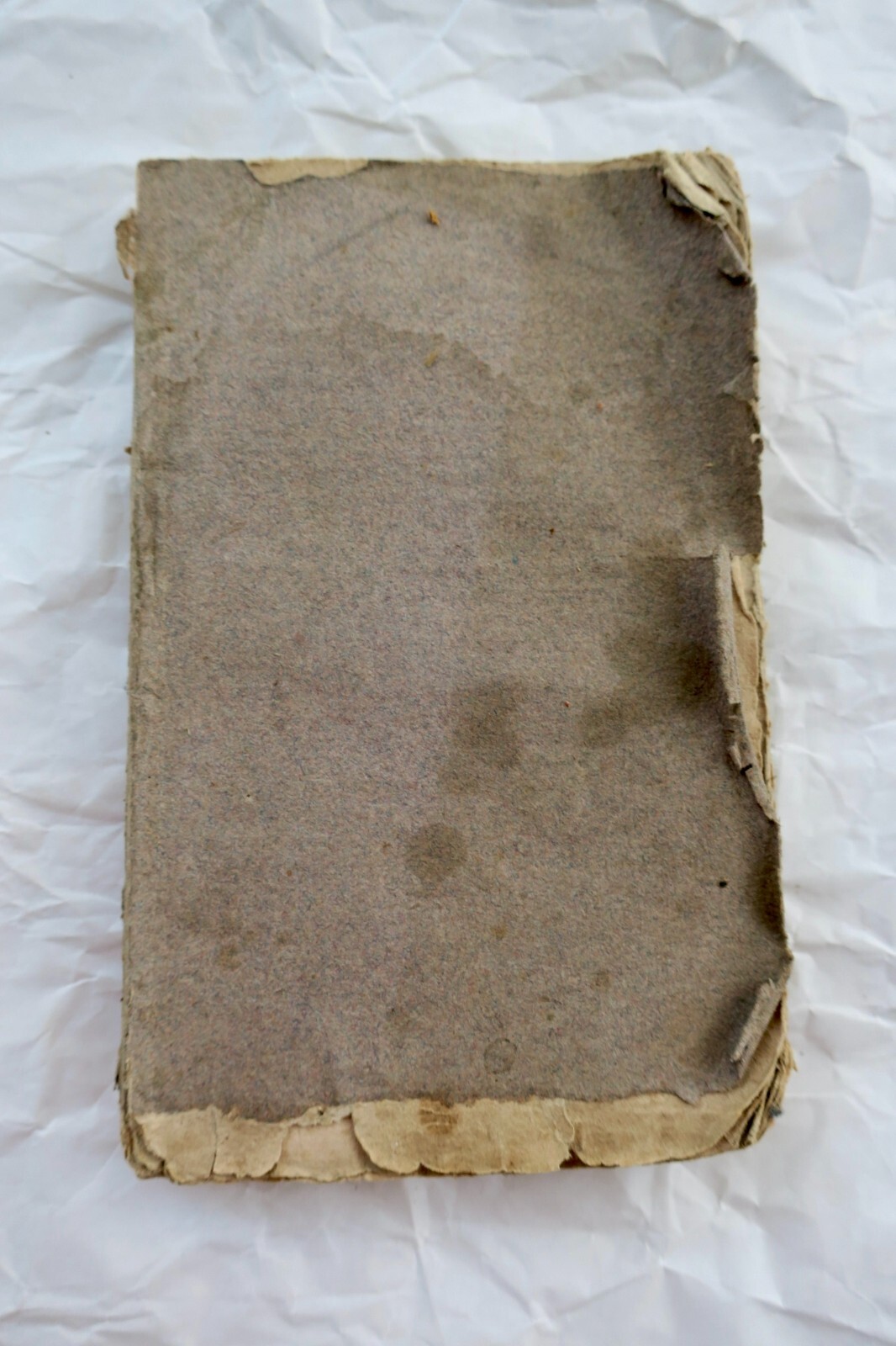 Chroniken bekannter Persönlichkeiten<span class="lla-card-orig-wrap"><span class="lla-card-orig">❦ RévolutionAlmanach des gens de bien contenant..anecdotes sur des personnages1796</span></span> - La Librairie Antique