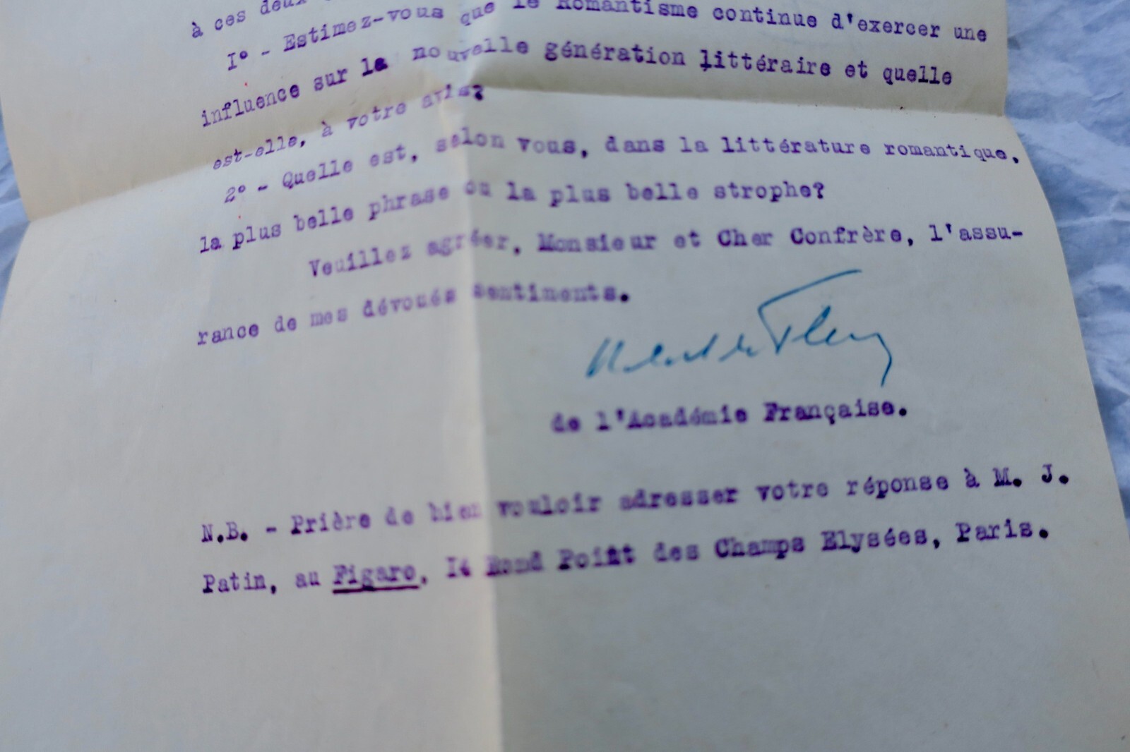 Typed signed letter from Robert de Flers<span class="lla-card-orig-wrap"><span class="lla-card-orig">❦ Robert de Flers lettre tapuscrite signée</span></span> - La Librairie Antique