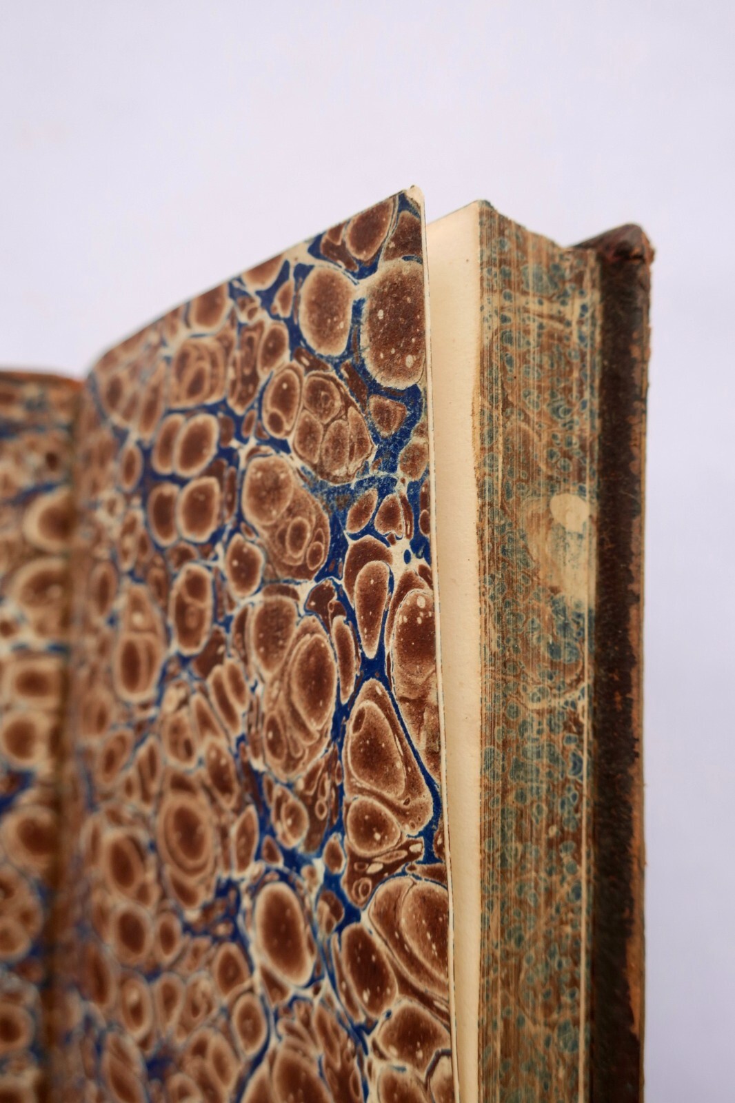 Rodolphe de Habsbourg Overview<span class="lla-card-orig-wrap"><span class="lla-card-orig">❦ Rodolphe de Habsbourg, Empereur d’Allemagne 1842</span></span> - La Librairie Antique