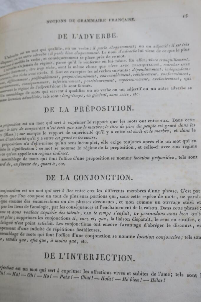 Comprehensive French Language Dictionary