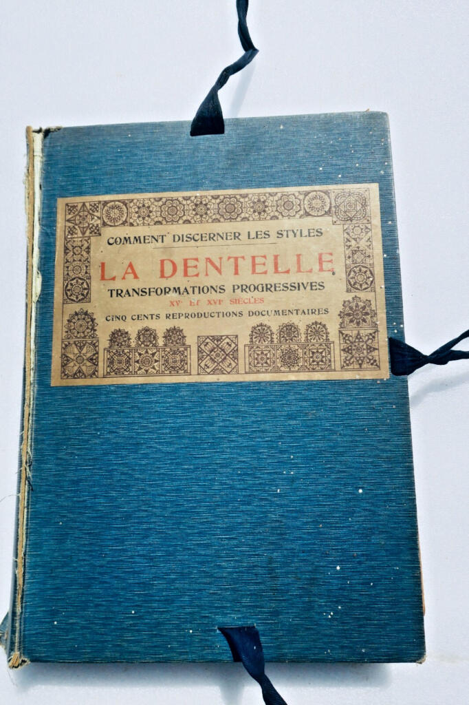 Lace Styles: Visual Guide to 15th-16th Century Evolution