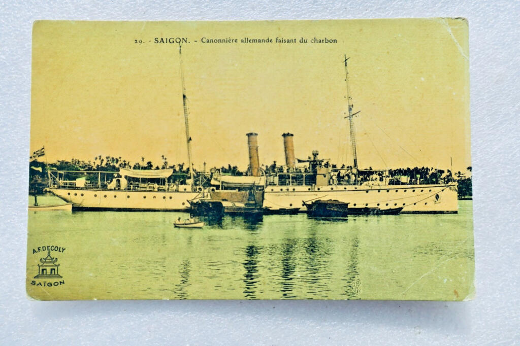 Deutsches Kanonenboot in Saigon