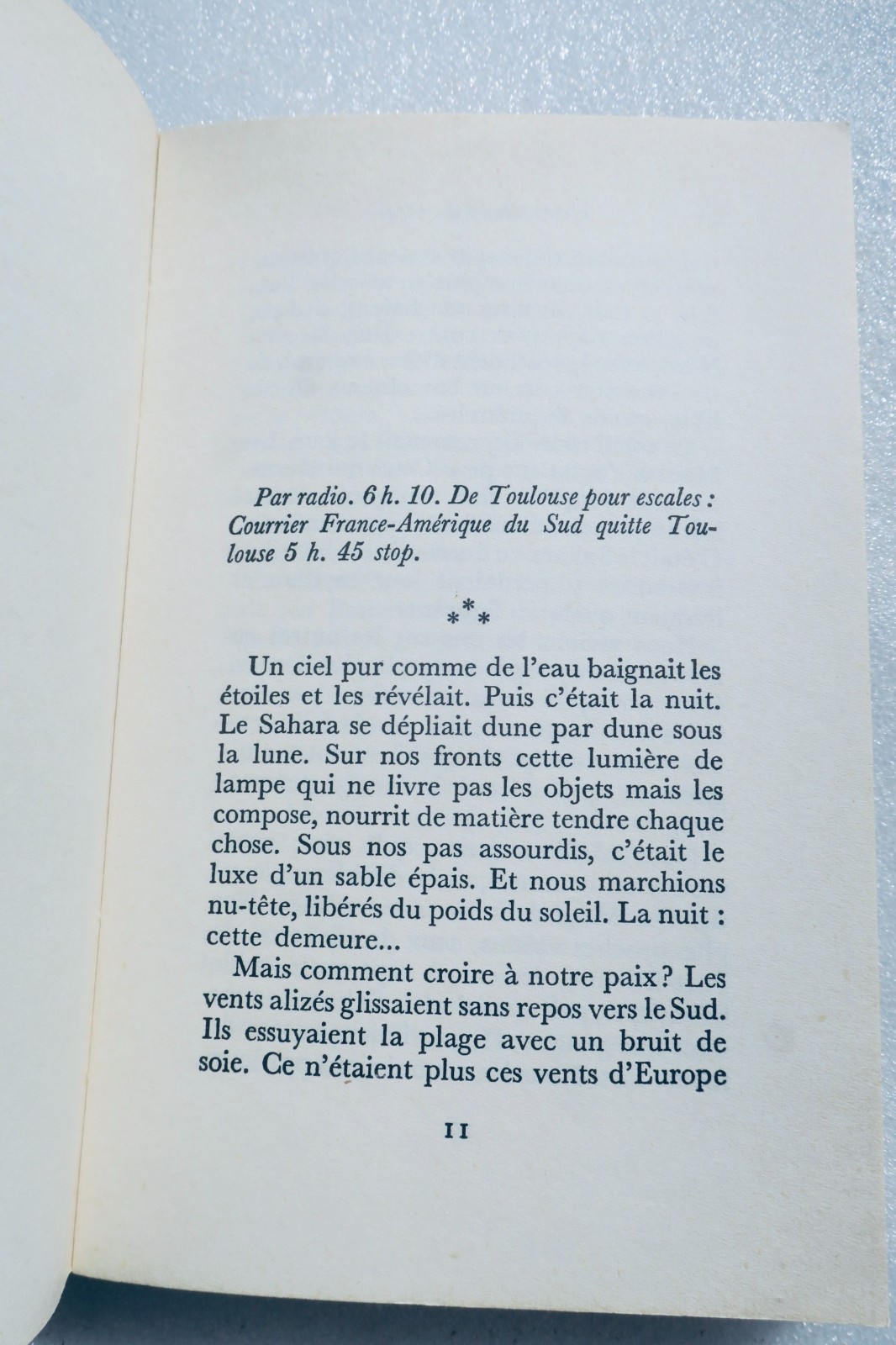 Southern Mail: Adventure and Correspondence<span class="lla-card-orig-wrap"><span class="lla-card-orig">❦ SAINT-EXUPÉRY Antoine de Courrier Sud 1967</span></span> - La Librairie Antique