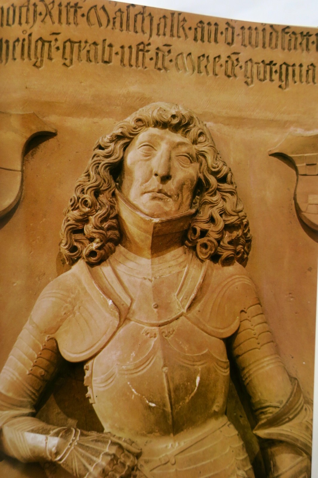 Flamboyante Skulptur in westlicher Bildsprache - Image 6
