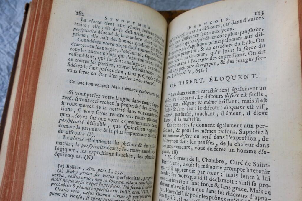 Synonymes françois, leurs différentes significations, et ..1789