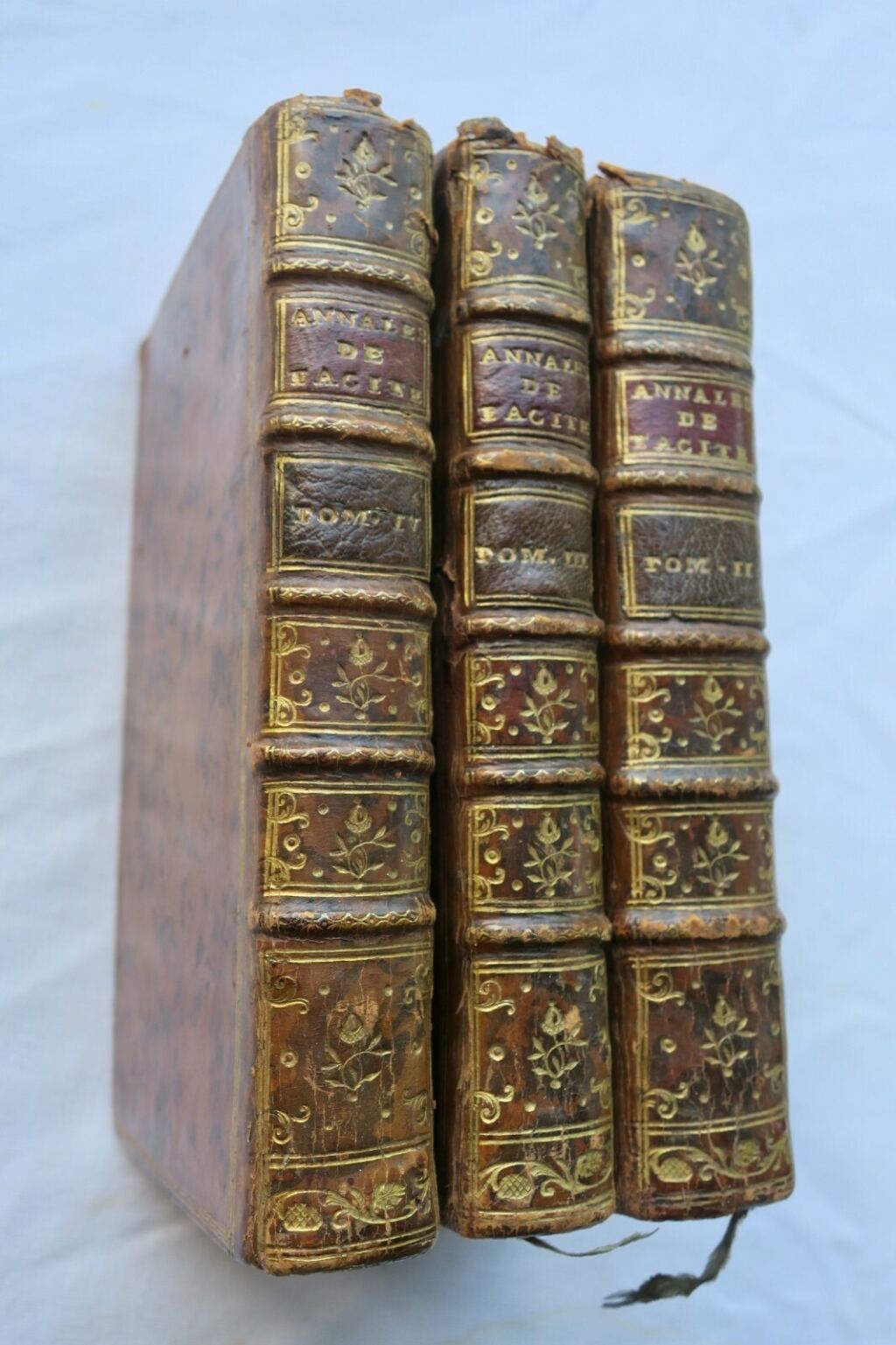 Tacitus annotated political and historical commentary